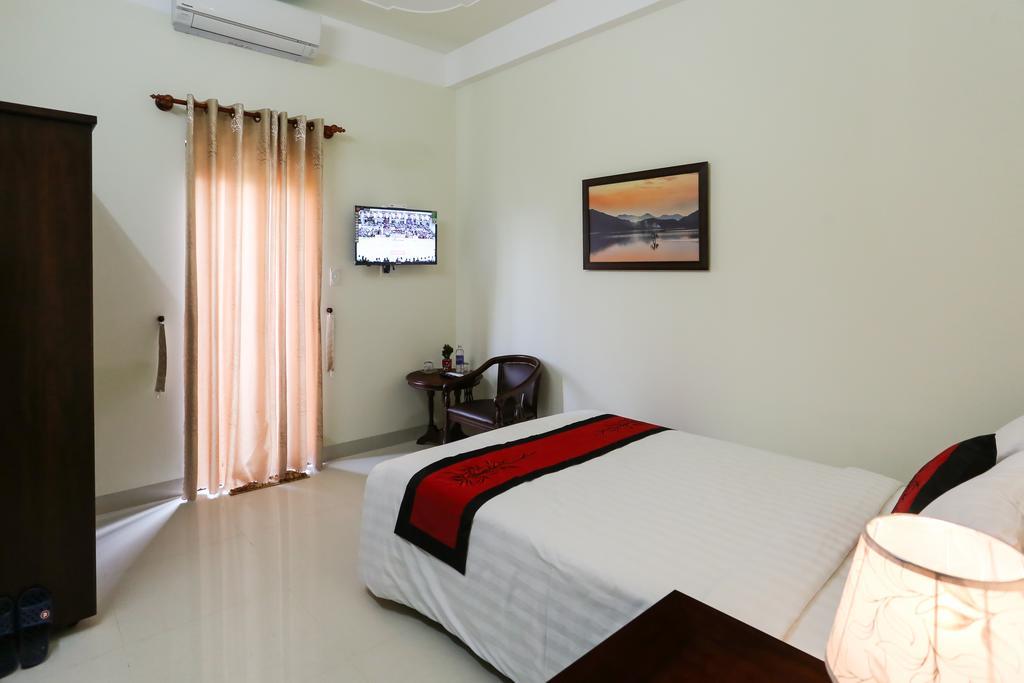 Viet Nhat Homestay Хойан Экстерьер фото
