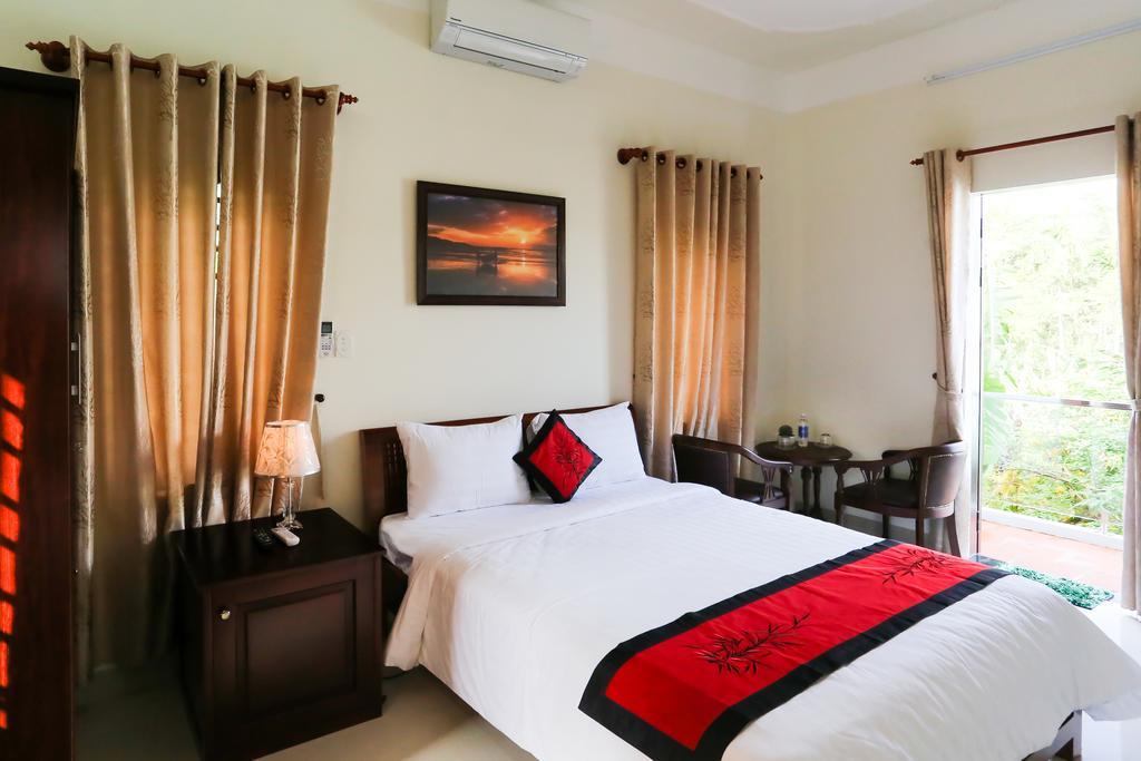 Viet Nhat Homestay Хойан Экстерьер фото